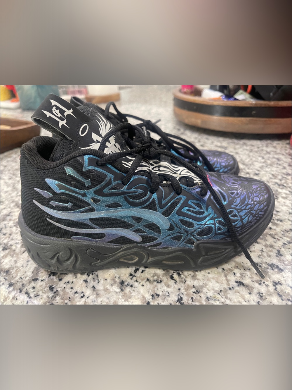 PUMA x LAMELO BALL size 1Y
